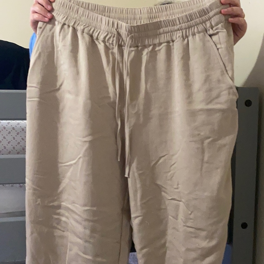 Women’s H&M pants